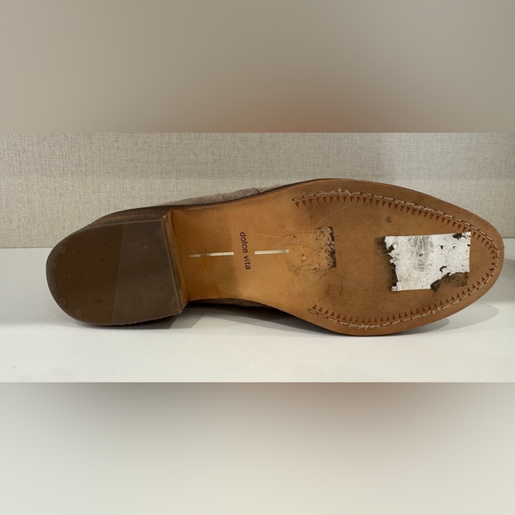 Dolce Vita Taupe Suede Pull On Ankle Bootie Stacked Heel, 9.5, Pre-owned - Picture 10 of 11